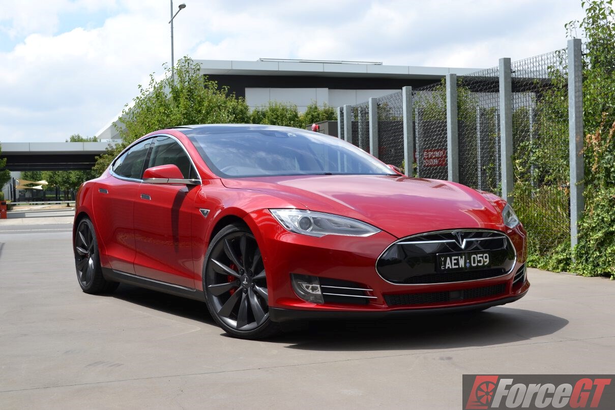 Hacker discovers Tesla Model S P100D may be the works