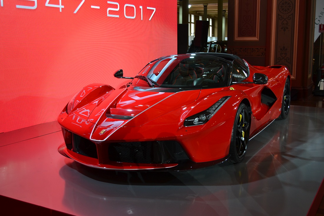 Ferrari marks 70th anniversary with LaFerrari Aperta at Motorclassica ...